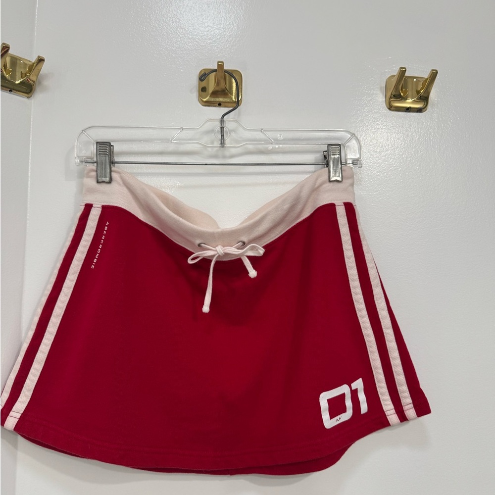 Y2K Red Abercrombie & Fitch Gym Issue Skirt – Size Small